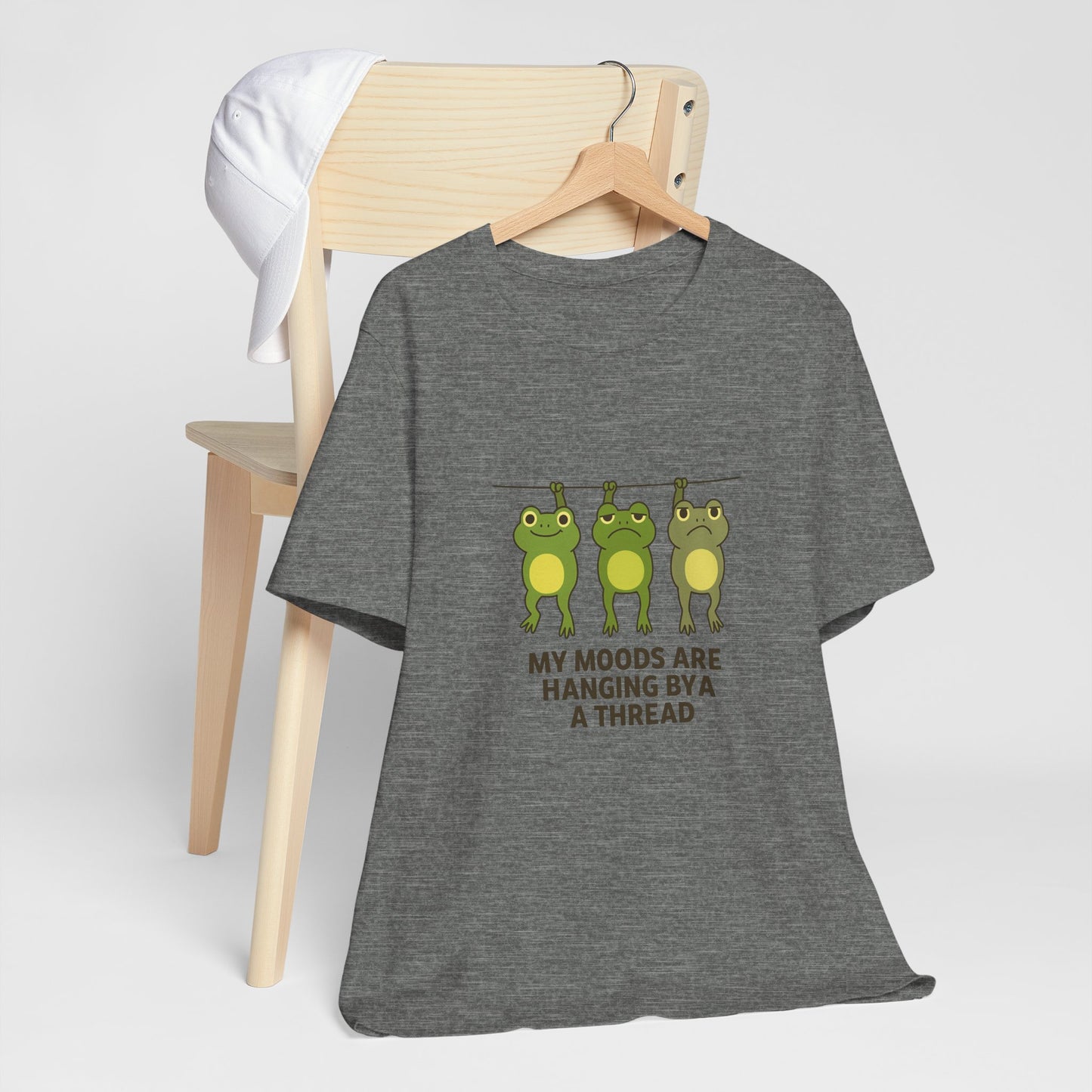 Lighthearted Frog Mood Tee: Perfect Gift for Fun-Loving Friends, Casual Outfits, Birthdays, Collectors, Nature Lovers