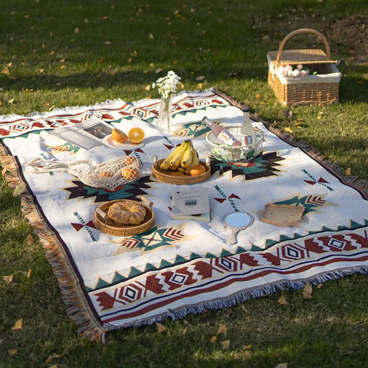 Adventure-Ready Picnic Mat – Waterproof & Foldable with Strap