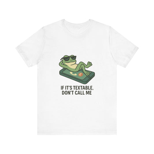 Chill Frog T-Shirt, Funny Graphic Tee, Relaxed Unisex Wear, Gift for Friends, Casual Style Shirt, Perfect for Parties